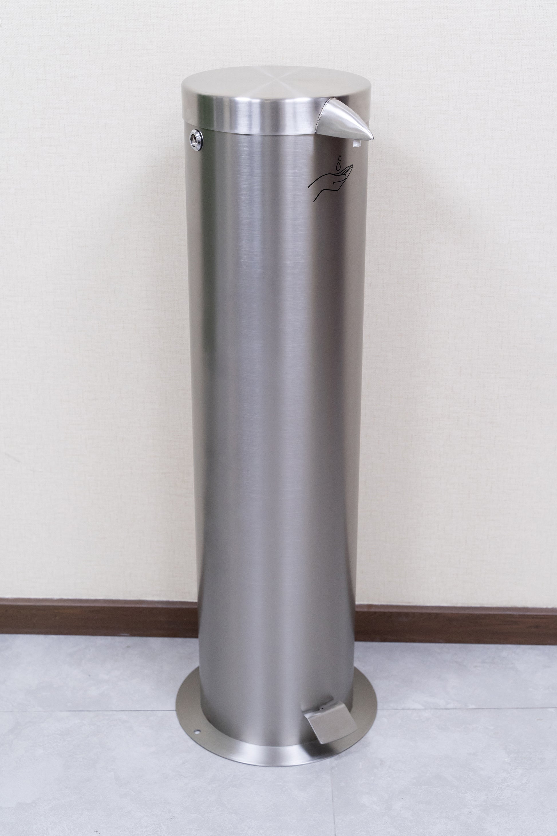 Foot pedal activated Sanitizer station, outdoor, 5L capacity silver
